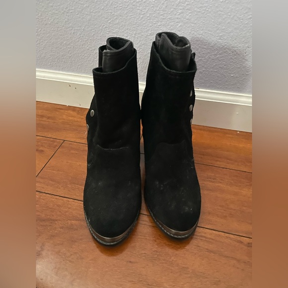 Black womens booties - Picture 2 of 7